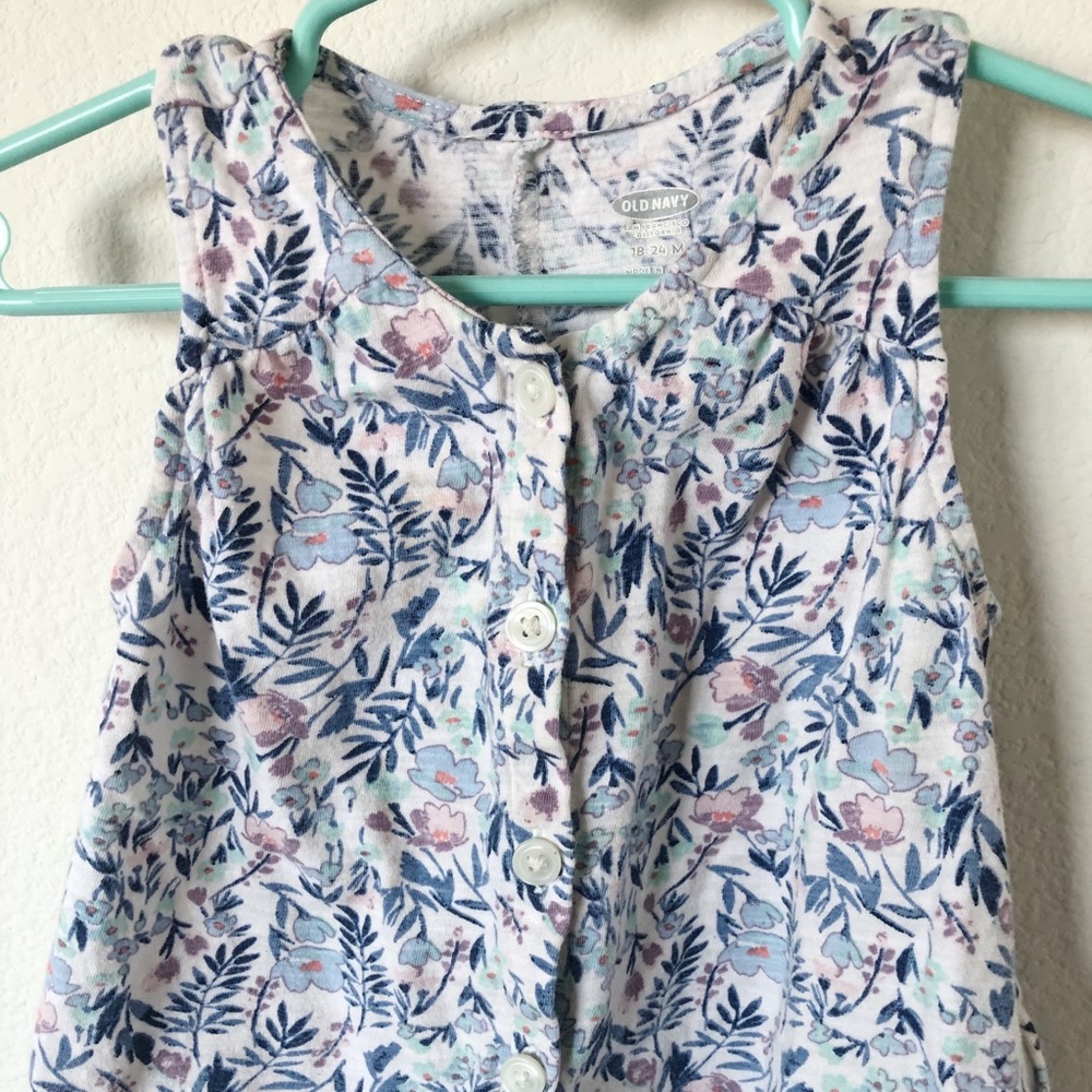 Old navy tank